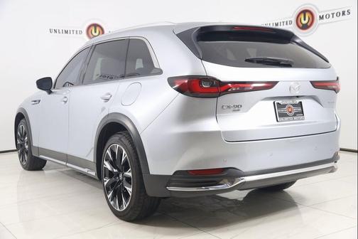2024 Mazda CX-90 PHEV Premium