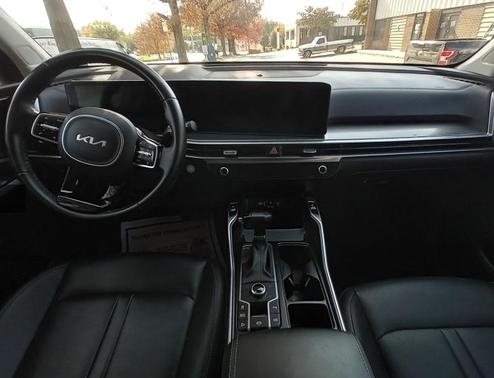 Dawning Red 2025 Kia Sorento S