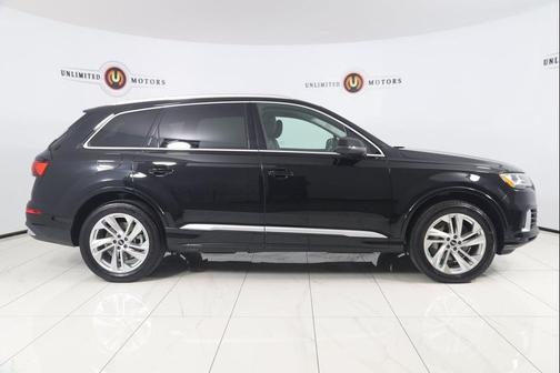 2022 Audi Q7 55 Premium Plus