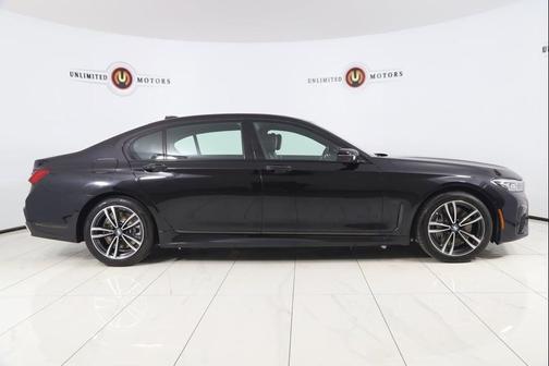 2022 BMW 750 i xDrive