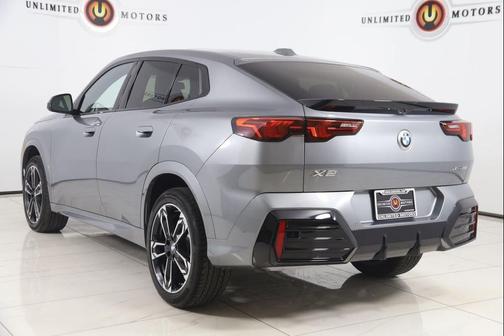 Gray Metallic 2025 BMW X2 xDrive28i