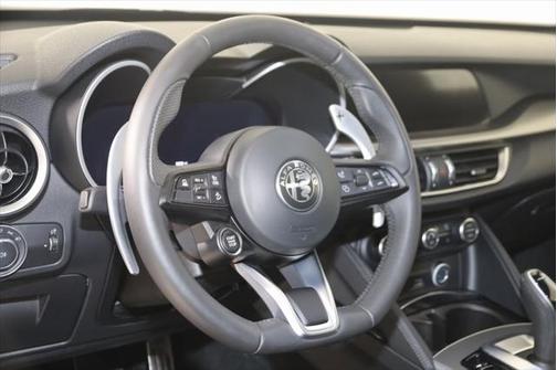 2024 Alfa Romeo Stelvio Veloce AWD