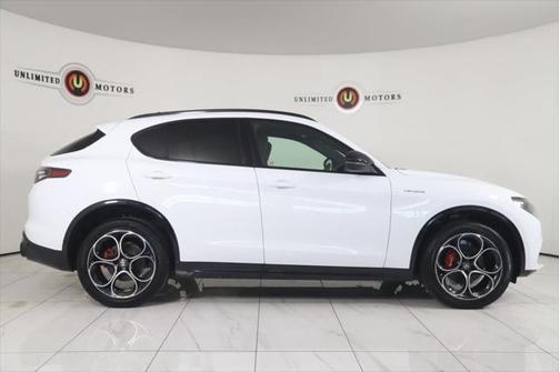 2024 Alfa Romeo Stelvio Veloce AWD