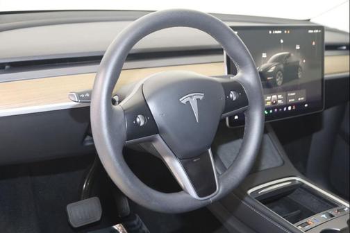 Pearl White Multi-Coat 2024 Tesla Model Y Long Range Dual Motor All-Wheel Drive