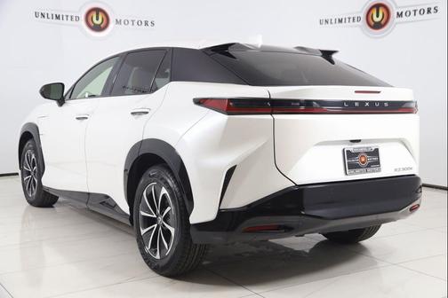 2024 Lexus RZ 300e Premium w/18'' wheels