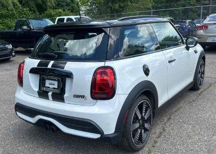 White Metallic 2023 MINI Hardtop Cooper S