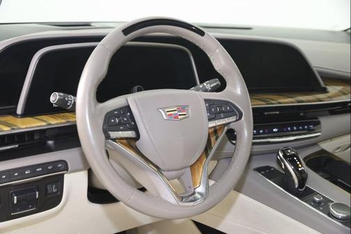 Crystal White Tricoat 2021 Cadillac Escalade ESV Sport Platinum