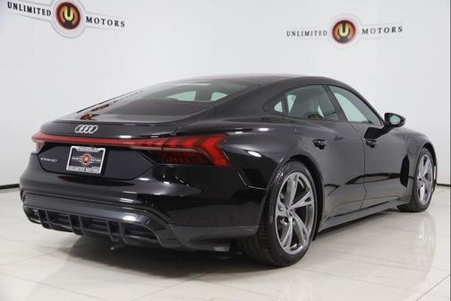 2023 Audi e-tron GT Premium Plus quattro