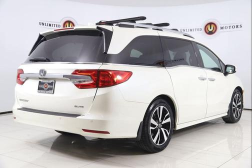 2019 Honda Odyssey Elite