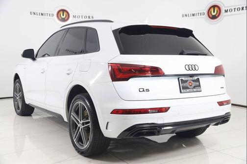 2024 Audi Q5 e 55 S line Premium Plus
