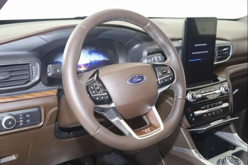 2022 Ford Explorer King Ranch