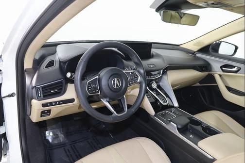 Platinum White Pearl 2024 Acura TLX Technology