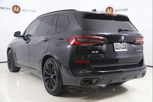 2023 BMW X5 PHEV xDrive45e