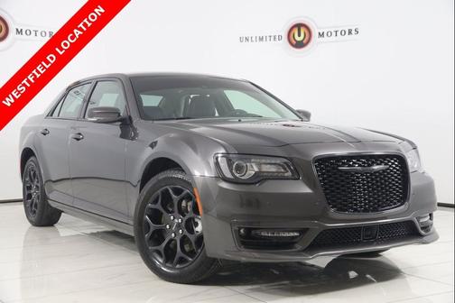 2023 Chrysler 300 Touring