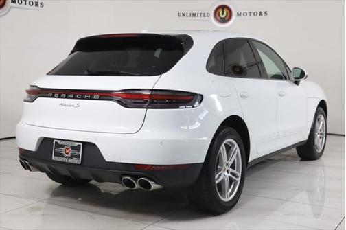 2021 Porsche Macan Base