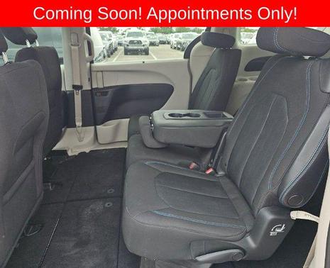 Velvet Red Pearlcoat 2021 Chrysler Pacifica Touring