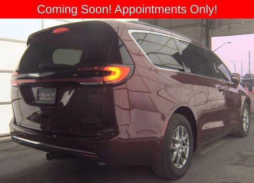 Velvet Red Pearlcoat 2021 Chrysler Pacifica Touring