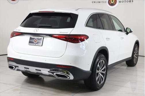 2025 Mercedes-Benz GLC 300 4MATIC