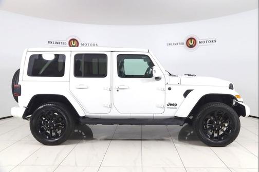 Bright White Clearcoat 2022 Jeep Wrangler Unlimited High Altitude 4x4