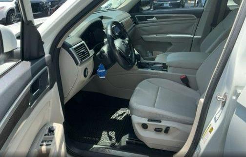 Pure White 2019 Volkswagen Atlas 3.6L SEL