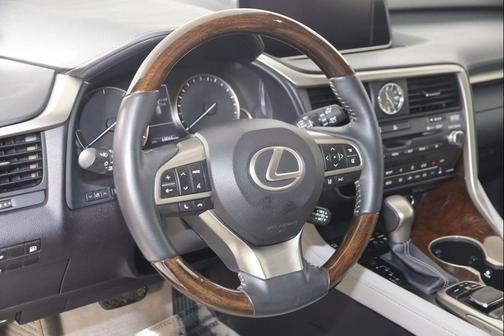 Eminent White Pearl 2016 Lexus RX 450h Base