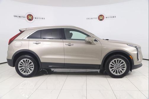 2024 Cadillac XT4 Premium Luxury