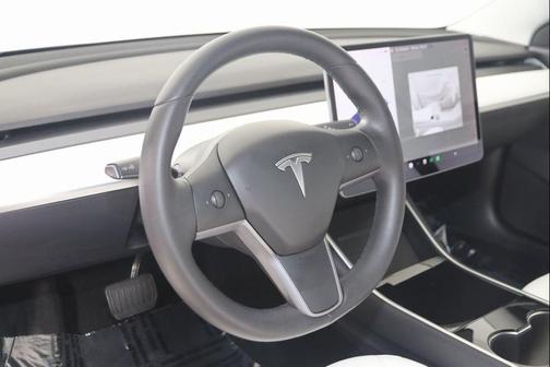 2020 Tesla Model 3 Standard Range