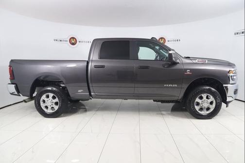 2025 RAM 2500 Lone Star Crew Cab 4x4 6'4' Box