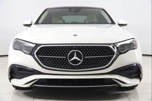 MANUFAKTUR Moonlight White Metallic 2024 Mercedes-Benz E-Class 4MATIC Sedan