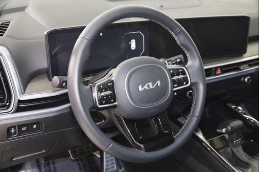 2025 Kia Sorento SX