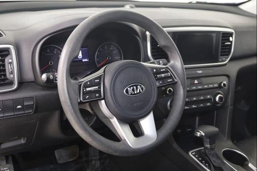 Black Cherry Pearl 2020 Kia Sportage LX