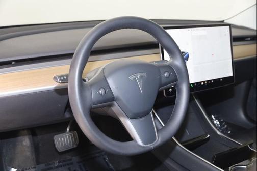 2020 Tesla Model 3 Standard Range