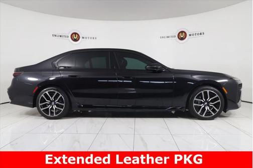 2024 BMW 740 i