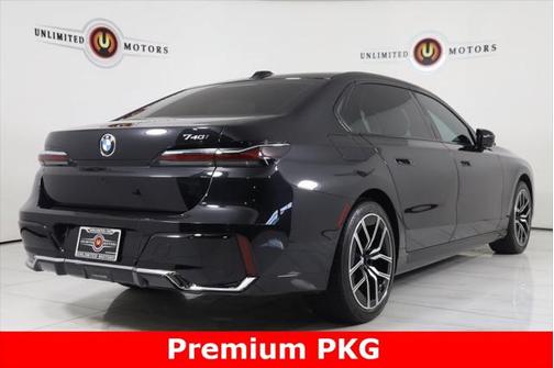 2024 BMW 740 i