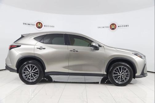 2025 Lexus NX 250 Premium
