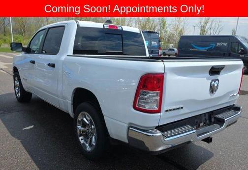 Bright White Clearcoat 2023 RAM 1500 Big Horn/Lone Star