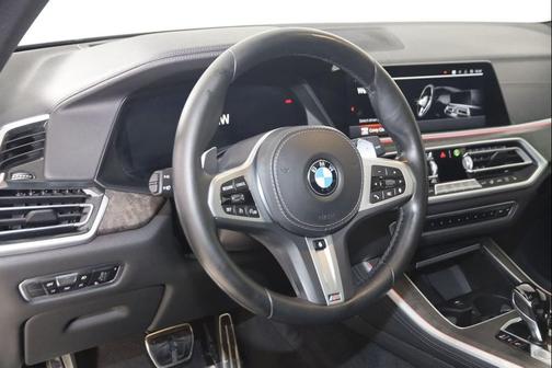 Gray Metallic 2022 BMW X5 xDrive40i
