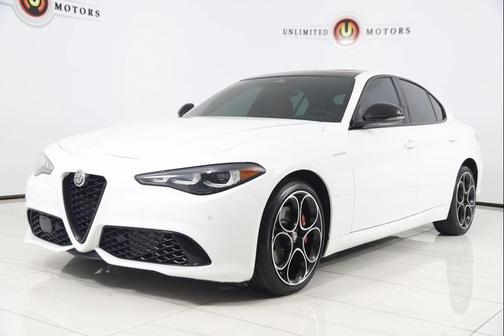 2025 Alfa Romeo Giulia AWD