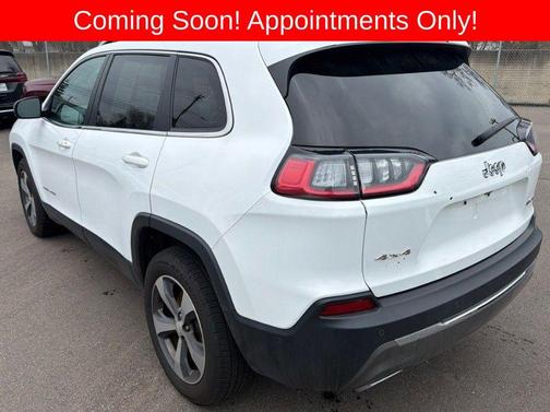 Bright White Clearcoat 2019 Jeep Cherokee Limited