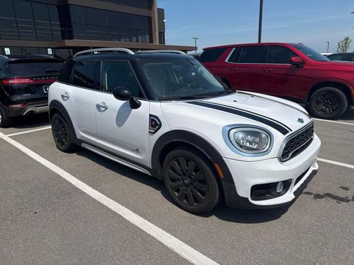 Light White 2018 MINI Countryman Cooper S ALL4
