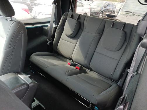 2020 Jeep Wrangler Sport S