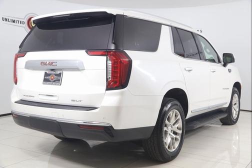 2022 GMC Yukon SLT