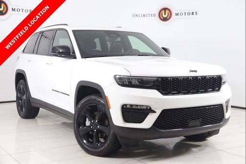 Bright White Clearcoat 2024 Jeep Grand Cherokee Limited