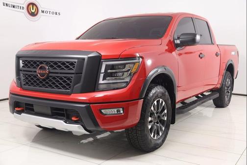 2024 Nissan Titan PRO-4X