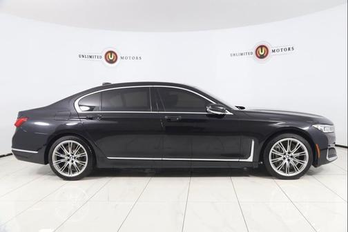 2021 BMW 750 i xDrive