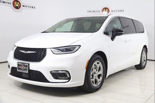 2024 Chrysler Pacifica Limited