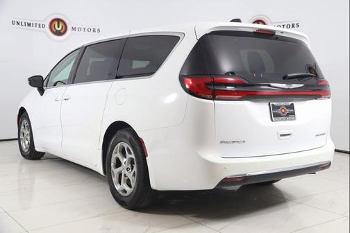 2024 Chrysler Pacifica Limited