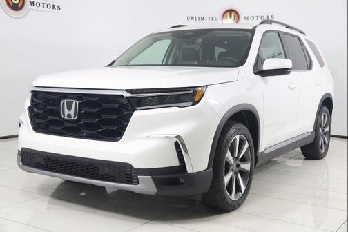 2024 Honda Pilot Touring 8-Passenger