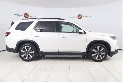 2024 Honda Pilot Touring 8-Passenger