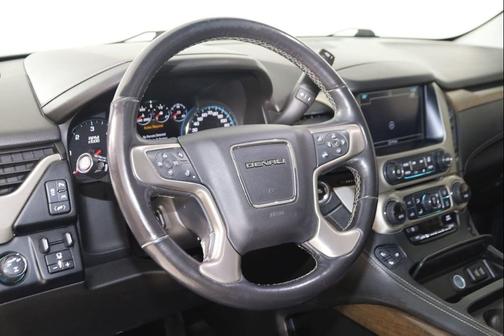 Mineral Metallic 2018 GMC Yukon Denali